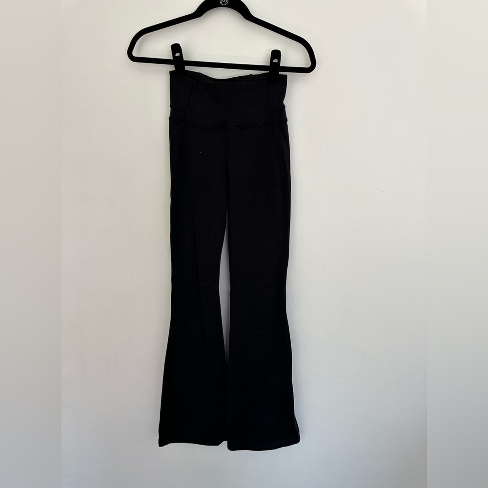 LULULEMON - FLARE TIGHT *LUXTREME